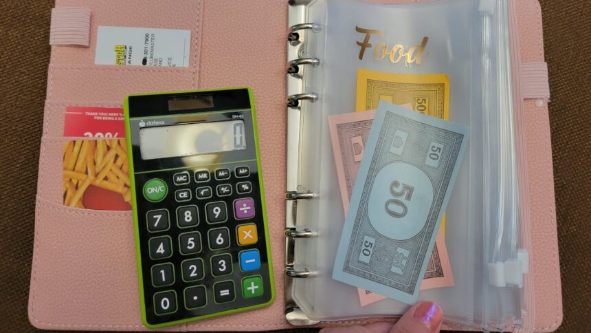 Cashless Cash Stuffing Provides The Best Of Both Budgeting Worlds