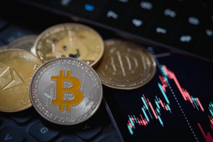 Day Trading Crypto: 9 Essential Things To Know Before Buying And Selling