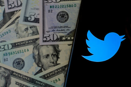 Twitter Will Share Ad Revenue With Twitter Blue Verified Creators