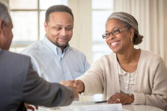 Do You Need A Financial Advisor? When To Consider Getting One