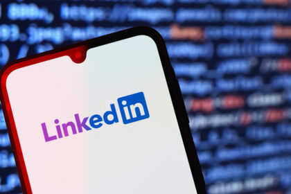 LinkedIn Video Posts Generate 3X More Reach, Study Finds