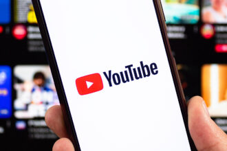 YouTube’s Creator Liaison Shares Advice For Mid-Roll Ad Changes